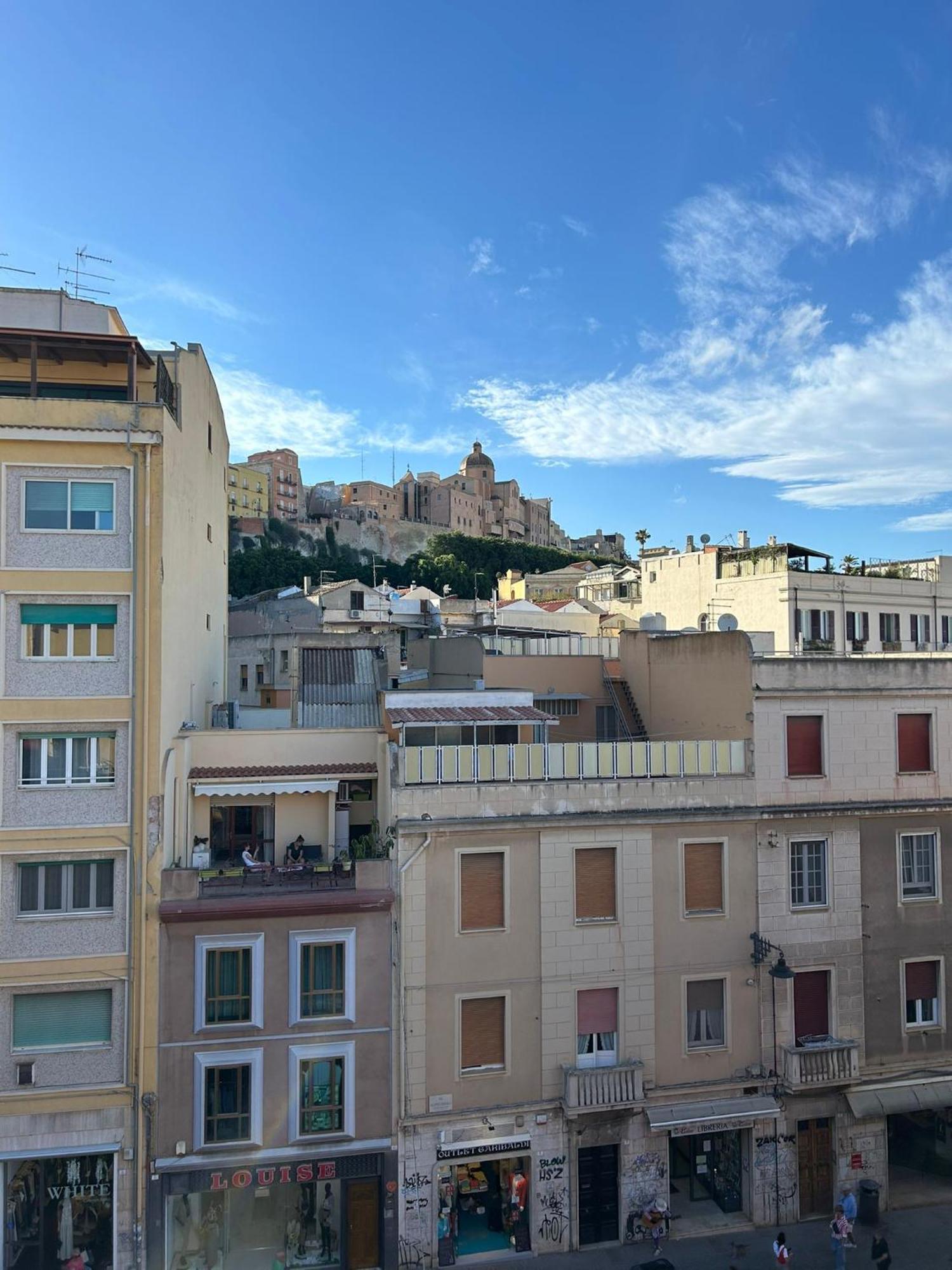 Vanilla Rooms Cagliari Ngoại thất bức ảnh