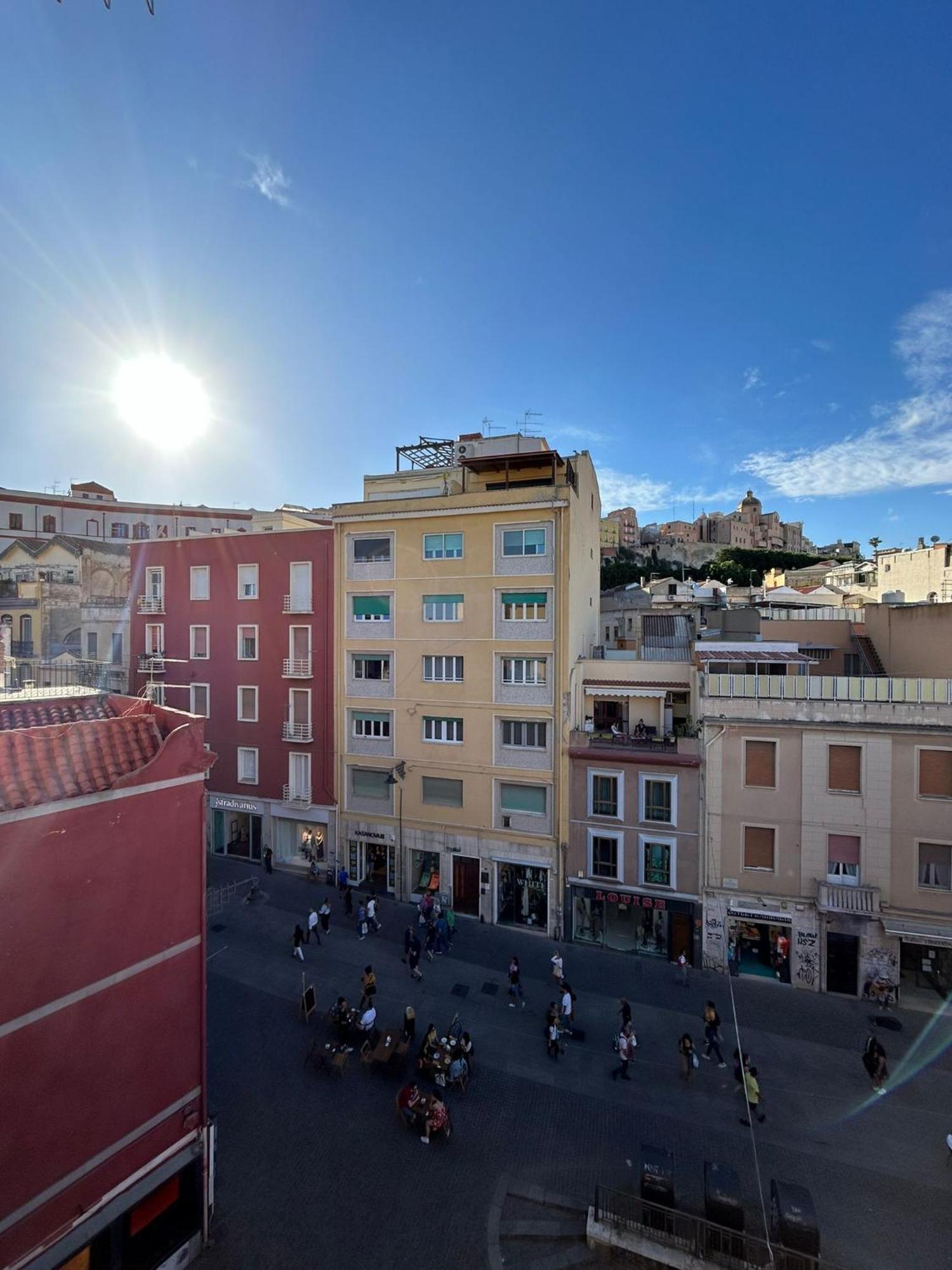 Vanilla Rooms Cagliari Ngoại thất bức ảnh